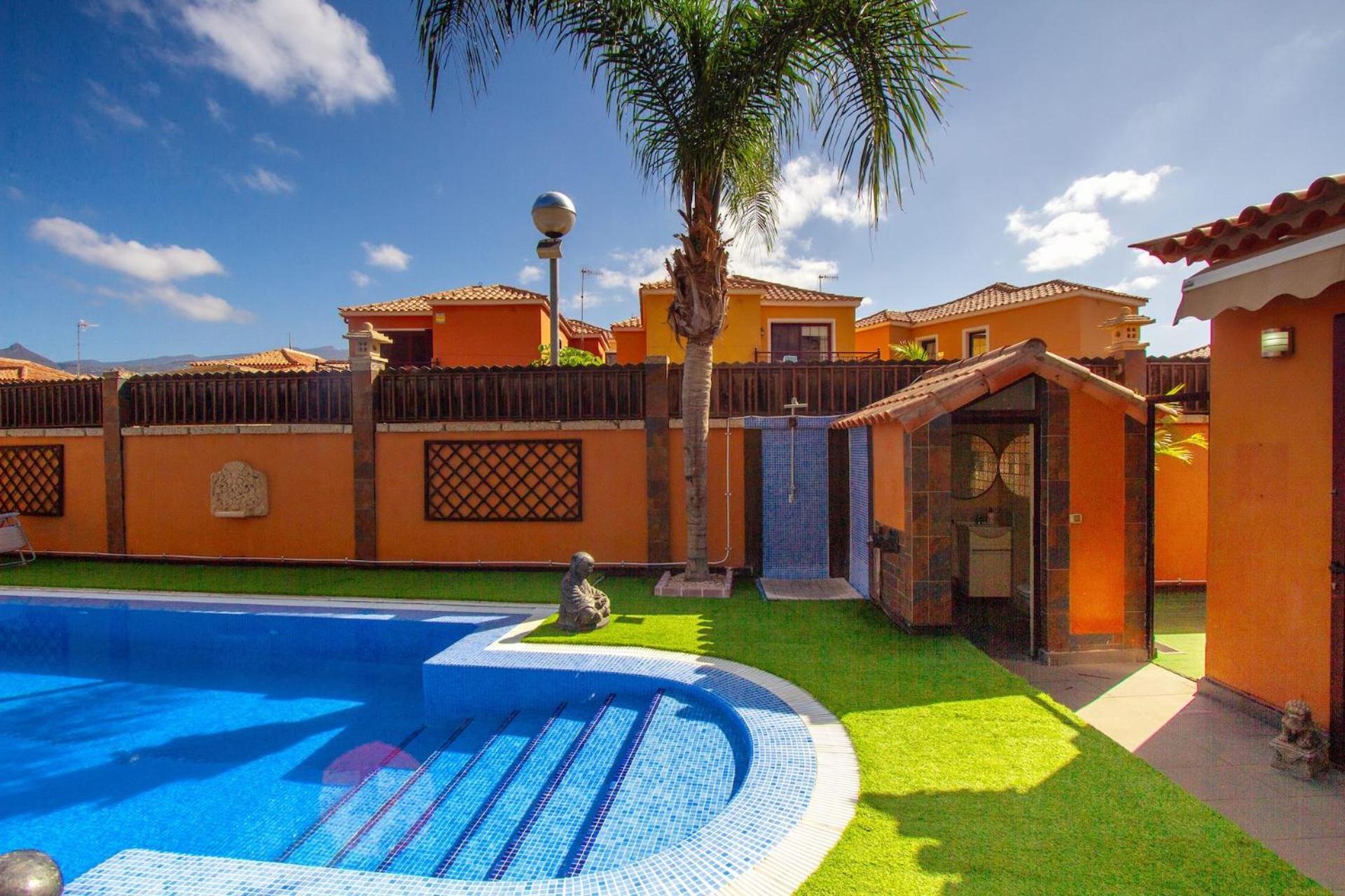 Villa Jardín de Buda Arona  Exterior foto